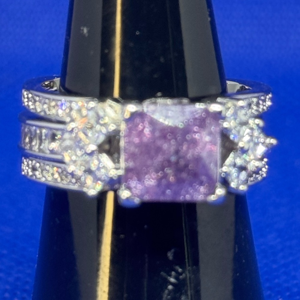 Bomb Party BP The GOGO Unicorn RING